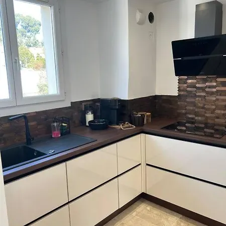 Design Et Moderne *